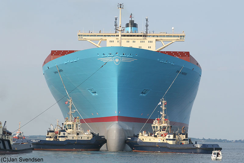Emma Maersk....13000, 14000 bo�tes ?